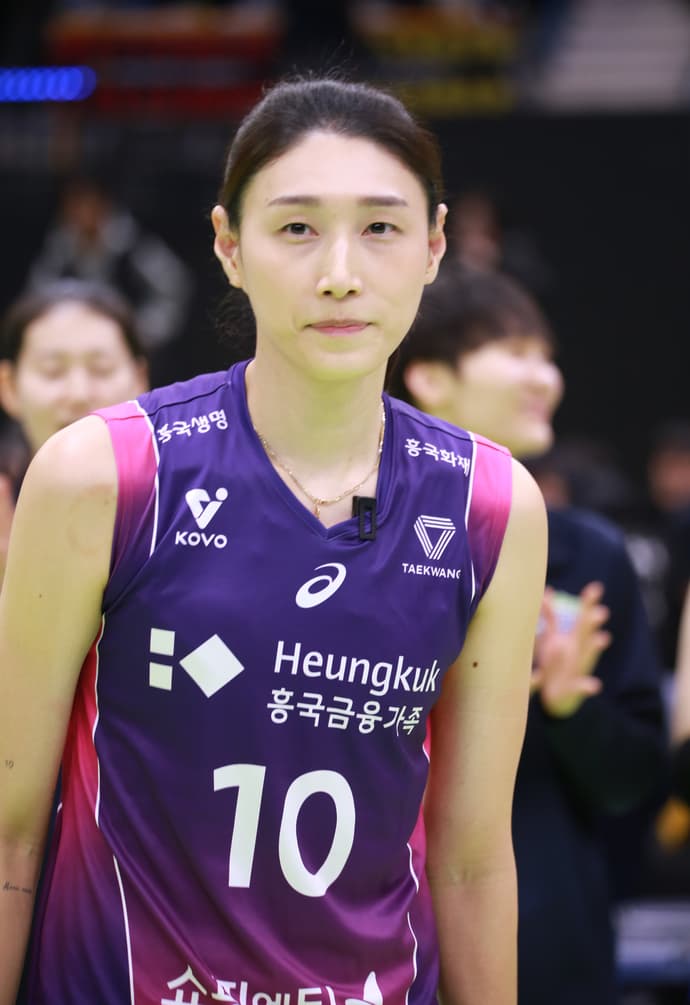 [김연경] Volleyball Star Turned Entertainer Wins Big at the 62nd Baeksang Arts Awards