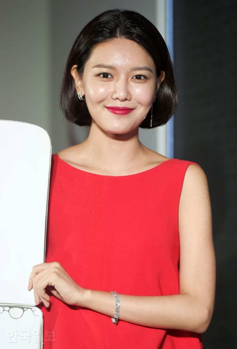 [수영] Heartfelt Confession on Father's 15-Year Battle with Retinitis Pigmentosa